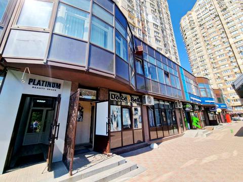 комерційна за адресою Петра Григоренка просп., 22/20