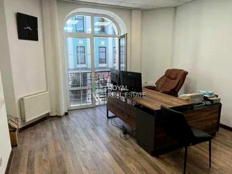 коммерческая по адресу Воздвиженская ул., 45