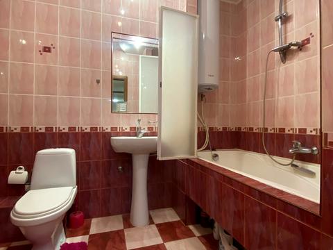 квартира за адресою Раїси Окіпної вул., 8