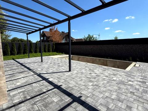 будинок за адресою Лугова вул.