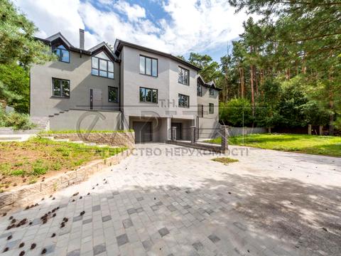 будинок за адресою Фастівський