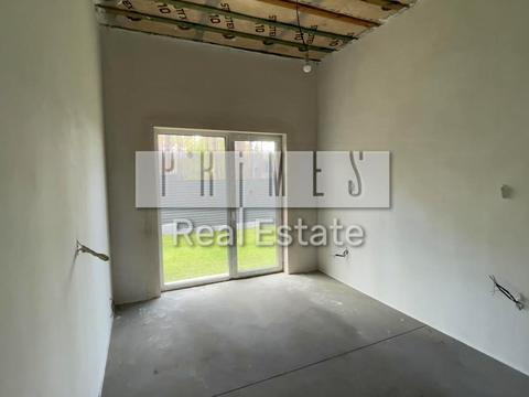 будинок за адресою Енергетиків вул.