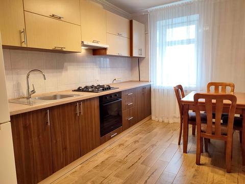 квартира по адресу Трембовецької ул., 3