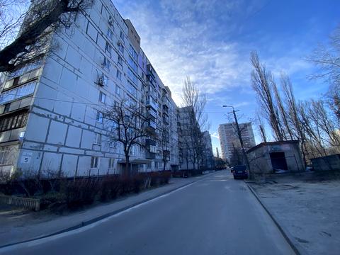 квартира за адресою Червоний камінь, 5