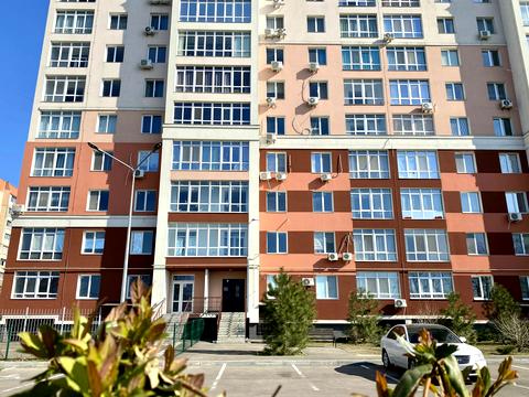 квартира за адресою Лазурна вул., 40/1