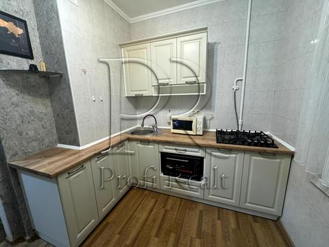 квартира за адресою Йорданська вул. (Лайоша Гавро), 9