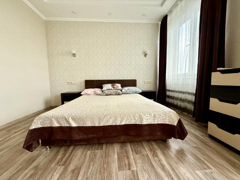 квартира за адресою Петропавлівська пл., 40