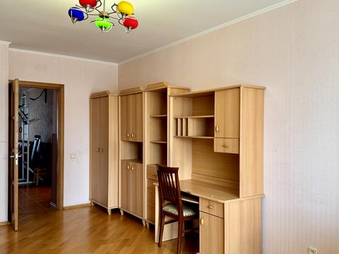 квартира за адресою Гетьмана Кирила Розумовського вул. (Миколи Краснова), 17