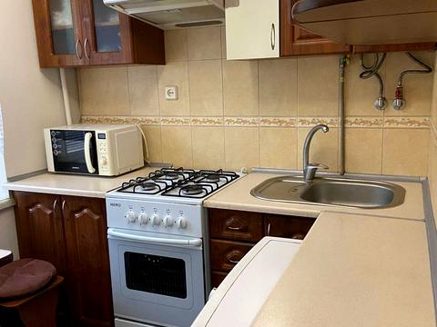 квартира по адресу Максимовича ул., 5