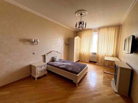 квартира за адресою Володимира Івасюка просп. (Героїв Сталінграду), 8