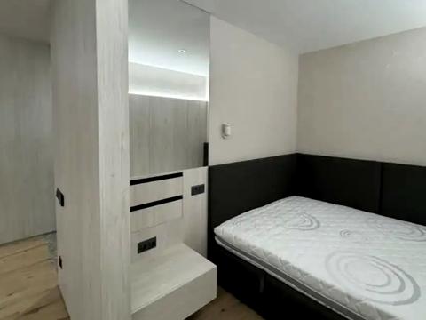 квартира за адресою Сімейна, 4