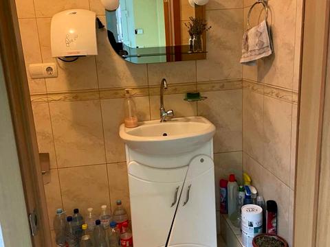 коммерческая по адресу Романа Шухевича ул., 1