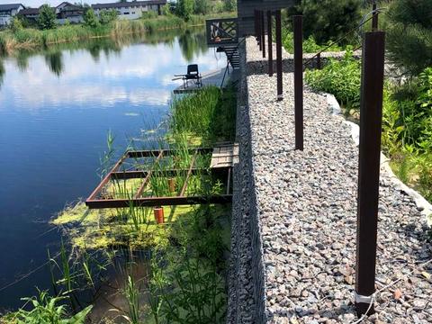 будинок за адресою Надії