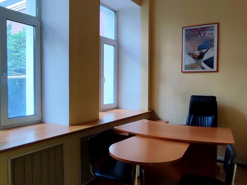 коммерческая по адресу Гоголевская ул., 21