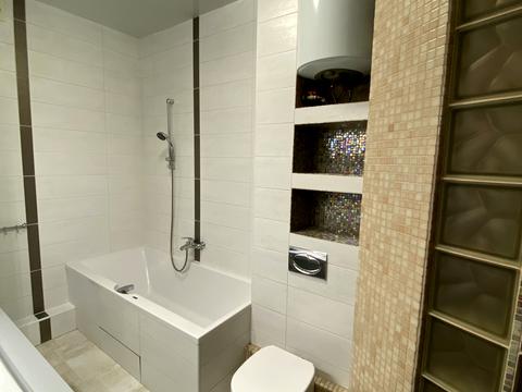 квартира за адресою В'ячеслава Чорновола вул., 25