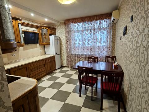 квартира за адресою Єлизавети Чавдар вул., 8