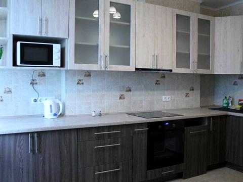 квартира за адресою Академіка Глушкова просп., 9-Д