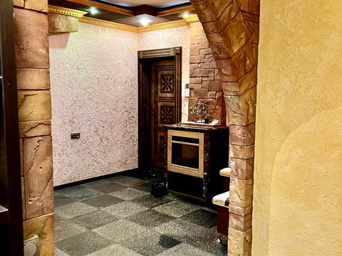 квартира за адресою Раїси Окіпної вул., 10-Б