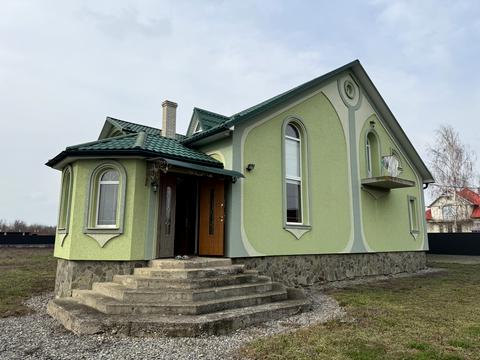 будинок за адресою Грушевського Михайла, 1
