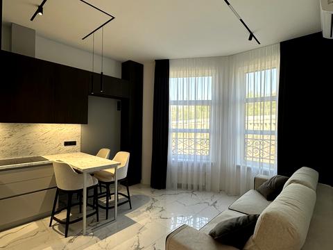 квартира за адресою Михайла Бойчука вул. (Кіквідзе), 17