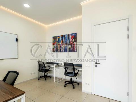 комерційна за адресою Київ, Кловський узвіз (Кловський), 7