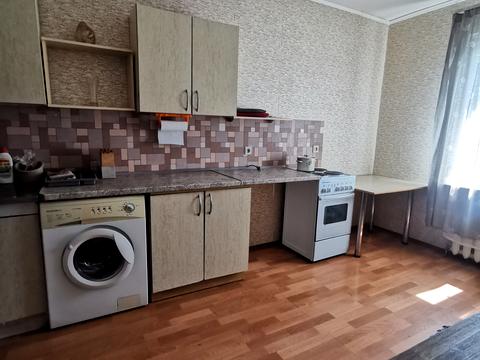 квартира за адресою Київ, Драгоманова вул., 1-Б