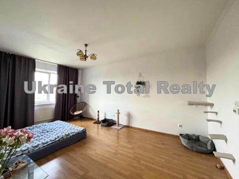 квартира за адресою Новаторів вул., 22-А