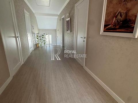 будинок за адресою Центральна вул.