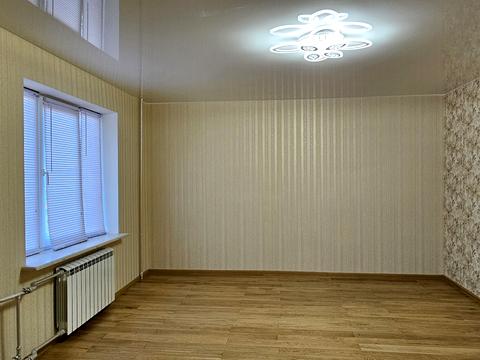 квартира за адресою Анни Ахматової вул., 11
