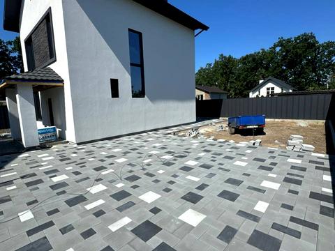 будинок за адресою Ольги Кобилянської вул. (Достоєвського), 2