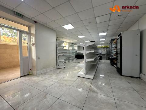 комерційна за адресою Потічна вул., 1д