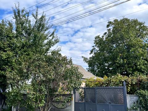 дом по адресу Центральна