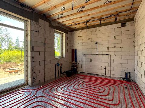 дом по адресу Успішна, 23