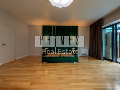 будинок за адресою Молодіжна вул.