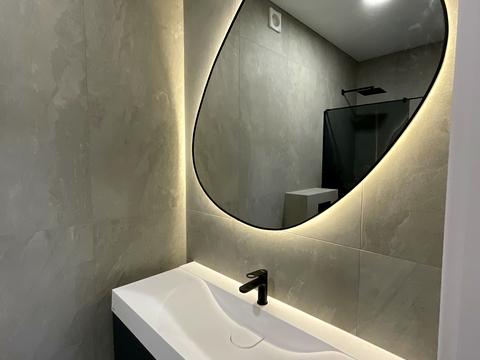 будинок за адресою Дружби бульв.