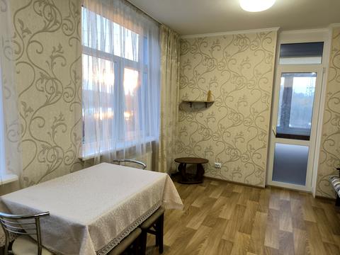 квартира за адресою Володимира Наумовича вул. (Антонова-Овсієнка), 6