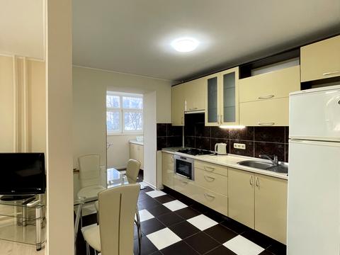 квартира за адресою Рибальська вул., 8