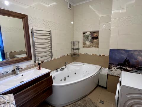 квартира за адресою Миколи Міхновського бульв. (Дружби народів), 14-16