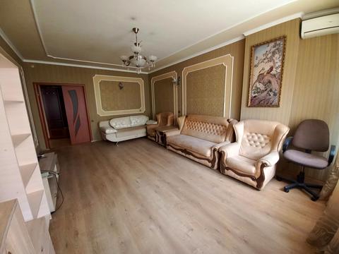 квартира за адресою Академіка Сахарова вул., 36