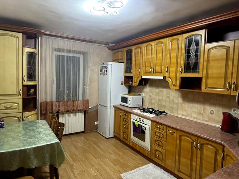 квартира за адресою Новояворівськ, Тараса Шевченка вул., 4