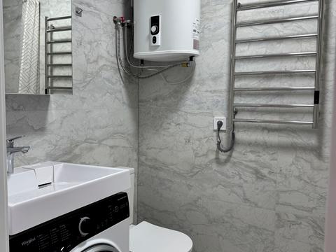 квартира за адресою Олега Мудрака вул. (Генерала Наумова), 1-Б