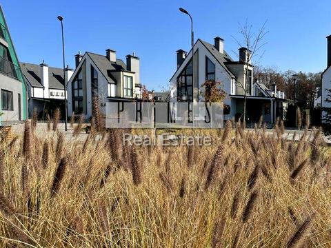 будинок за адресою Генріха Вишневського вул.