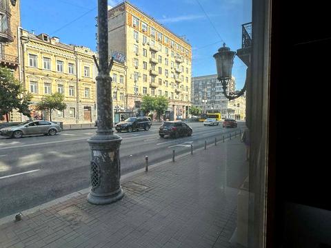 коммерческая по адресу Большая Васильковская ул. (Красноармейская), 3