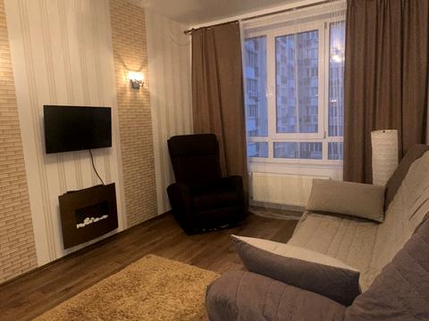 квартира по адресу Александровская ул., 1
