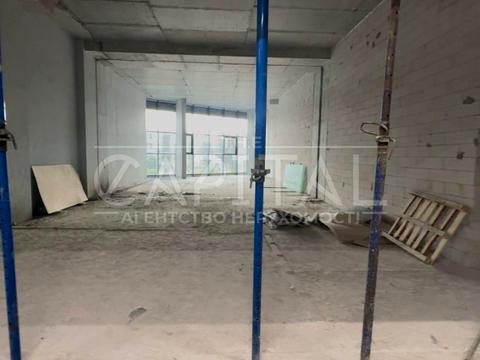 коммерческая по адресу Миколы Бажана просп., 17