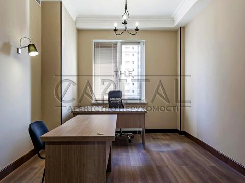 комерційна за адресою Казарменна вул. (Григорія Андрющенка), 4г