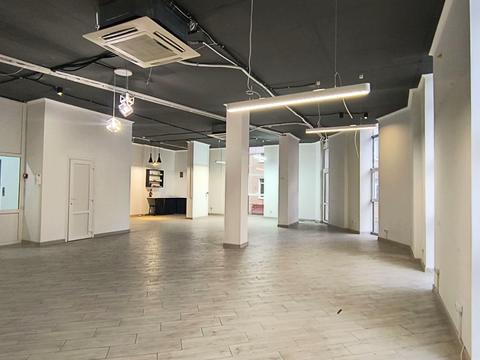 комерційна за адресою Проскурівського підпілля вул., 61