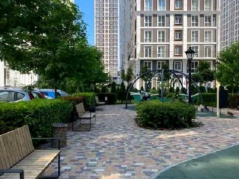 квартира за адресою Михайла Максимовича вул. (Онуфрія Трутенка), 28-Б