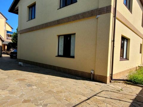 будинок за адресою Івана Зарудного вул. (Тевелєва), 7