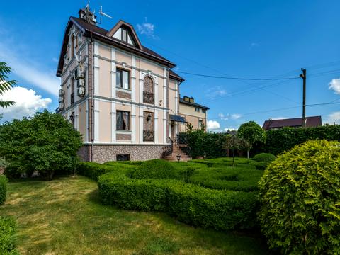 будинок за адресою Озерна, 2